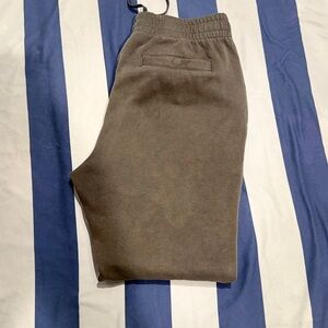 Gray jogger sweats Men